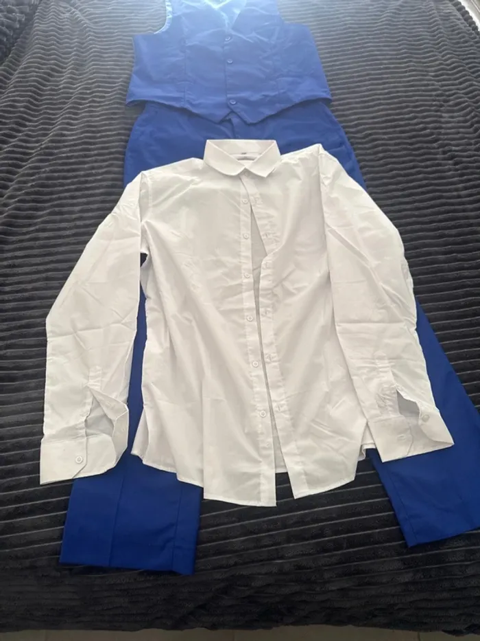 Costume de mariage bleu taille L + chemise blanche taille XXL – Élégance et style - photo numéro 3