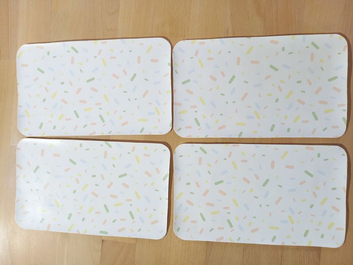 Dinette en bois - photo numéro 9