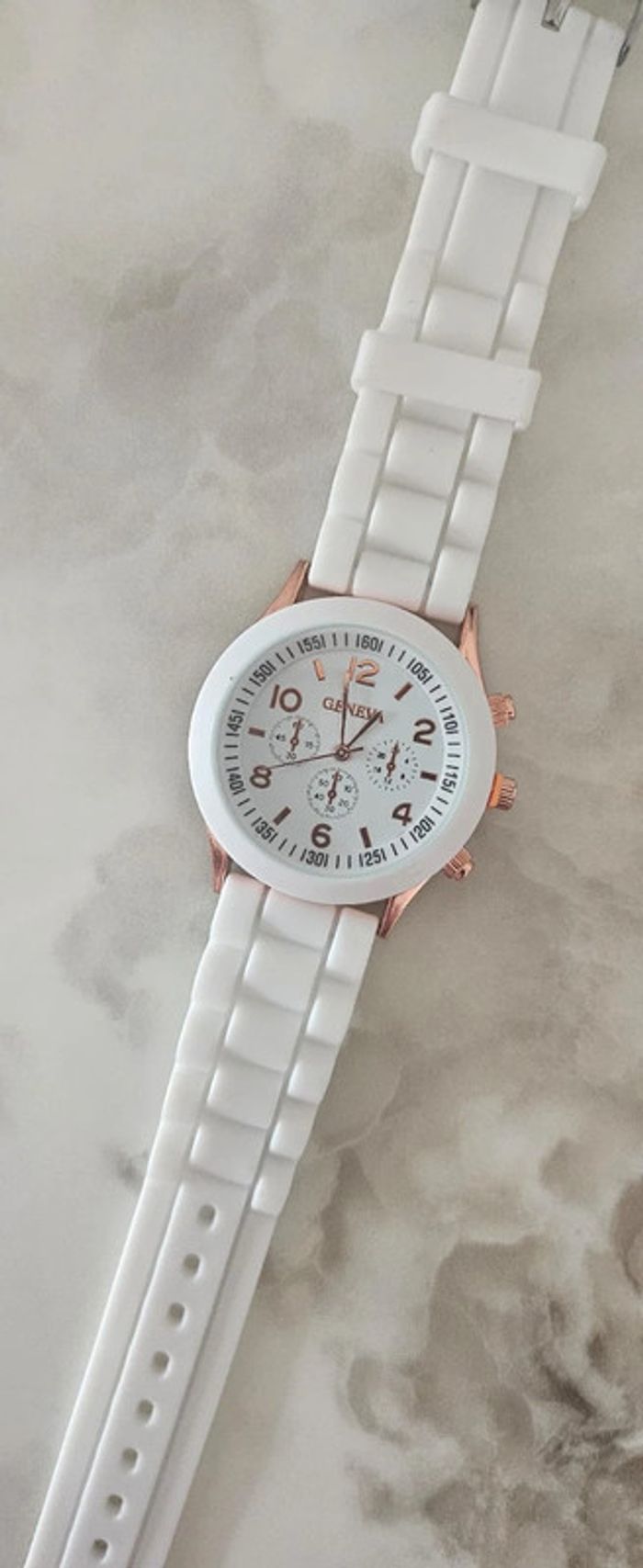 Montre blanche