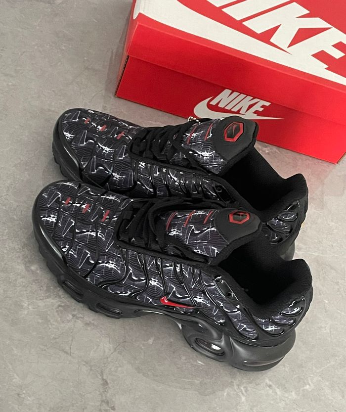 Nike TN Gris Rouge 39 - photo numéro 2