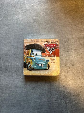 Livre cars toon Martin dans l’arène