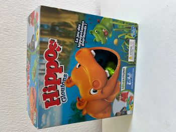 hippo gloutons