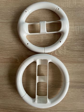 Lot 2 volants pour manette Wii