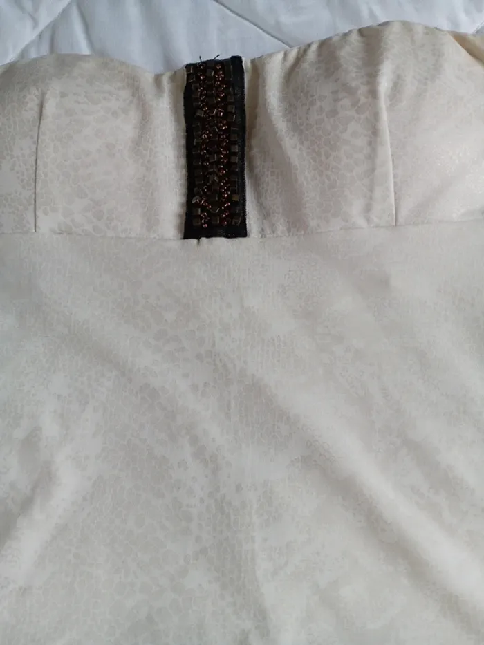 Top, top dos nu, haut - photo numéro 2