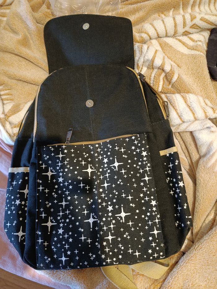 Sac a dos neuf - photo numéro 3