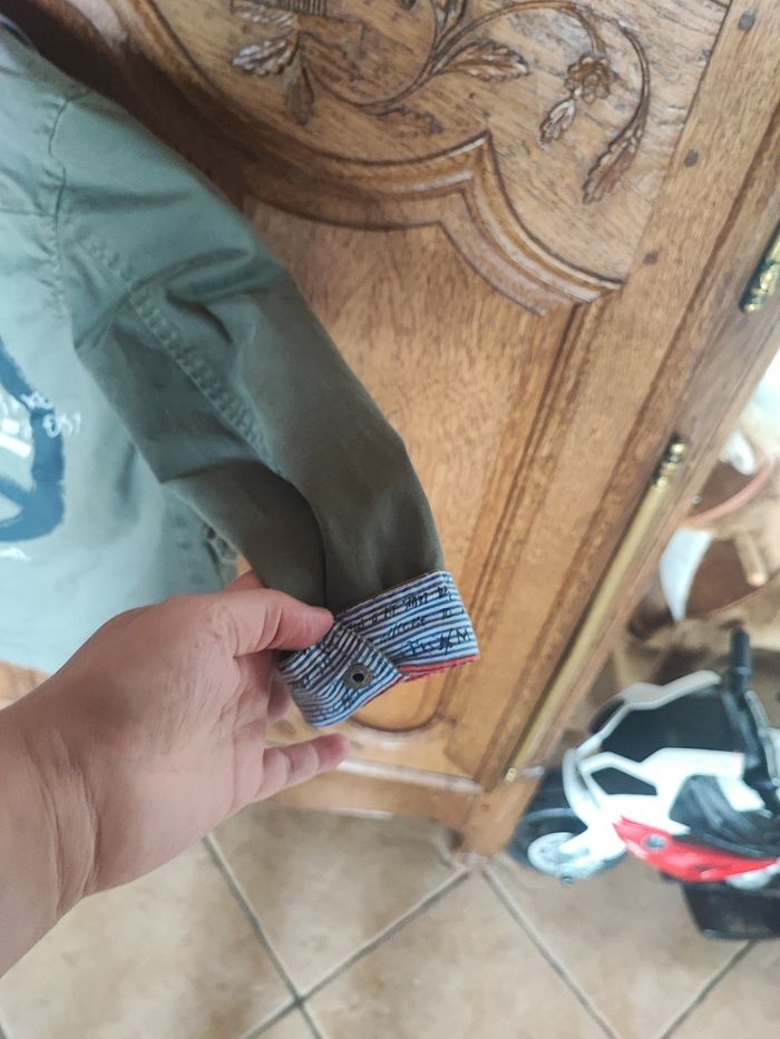 Taille 5 ans veste ikks - photo numéro 3