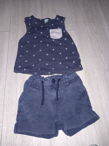 Emsenble taille 2 ans