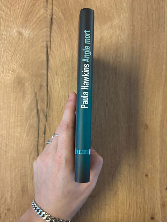 Livre Angle mort - photo numéro 3