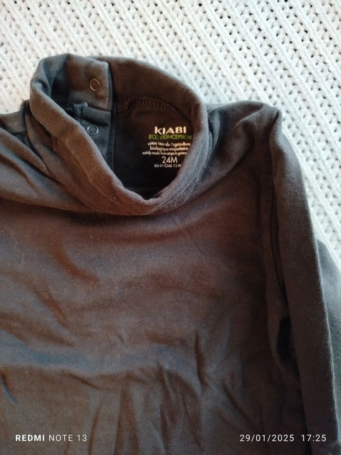Sous pull Kiabi 24 mois - photo numéro 2