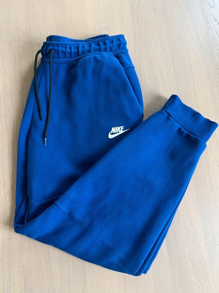 jogging nike tech bleu roi