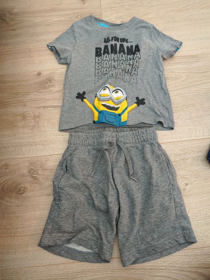 Lots de vêtements