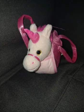 Licorne peluche