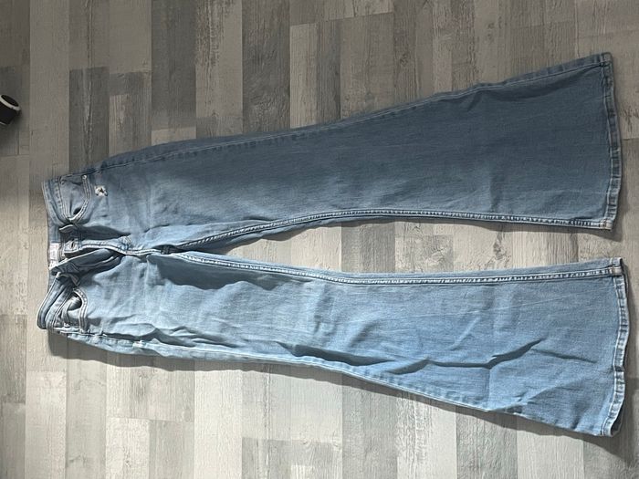 Lot de deux pantalon patte d’éléphant (flare) - photo numéro 4