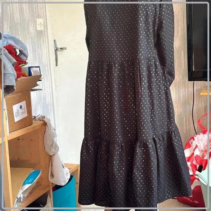 Robe à pois taille 36 marque pièces - photo numéro 3