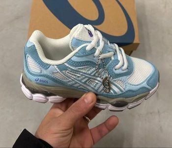 Asics gel nyc bleu 33