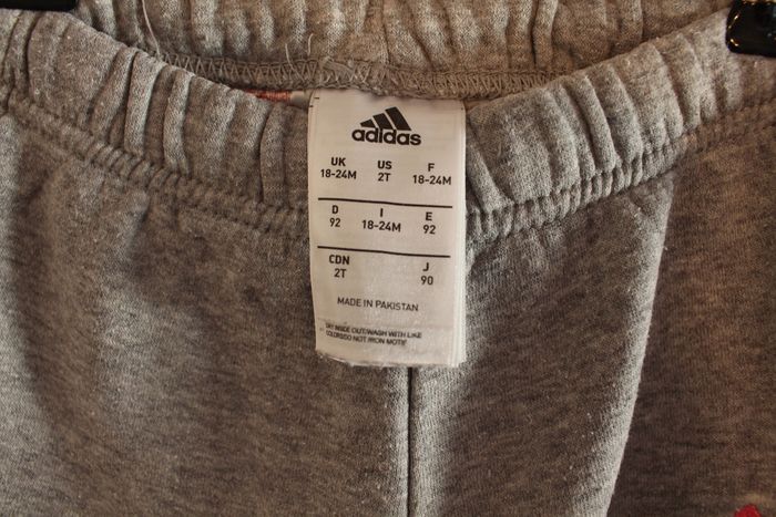 Ensemble jogging Adidas 18/24 mois - photo numéro 4