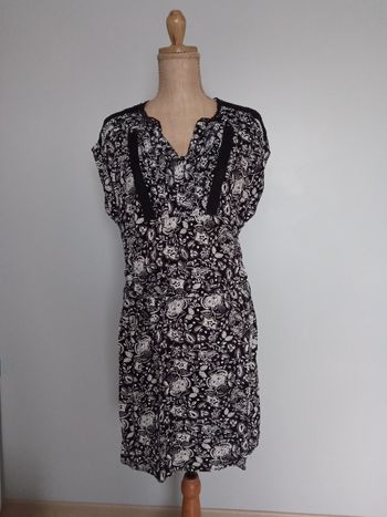 Robe imprimée noire taille 38 captain tortue