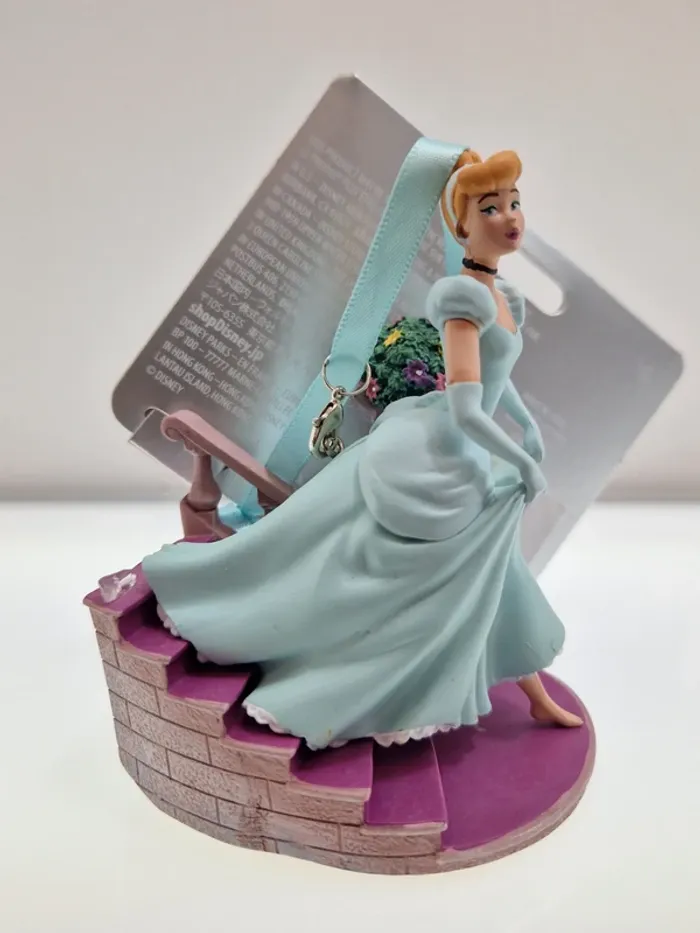 D110-Disney Cinderella Hanging Ornament - photo numéro 2
