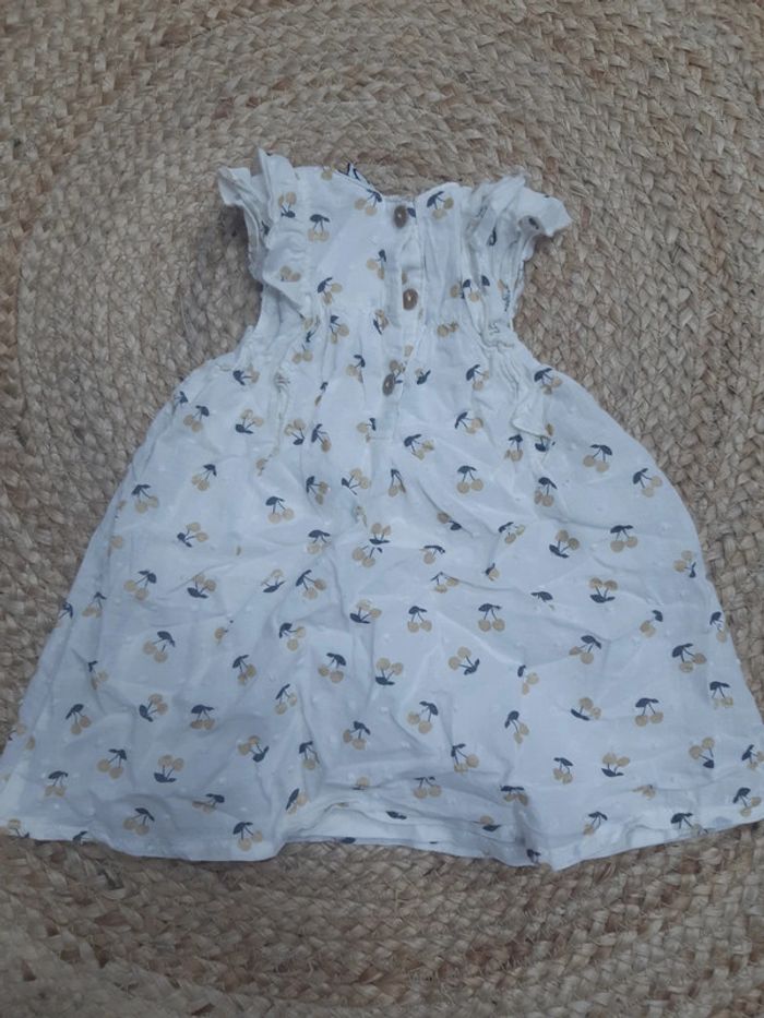 Robe et culotte Boboli 3/6 mois - photo numéro 5