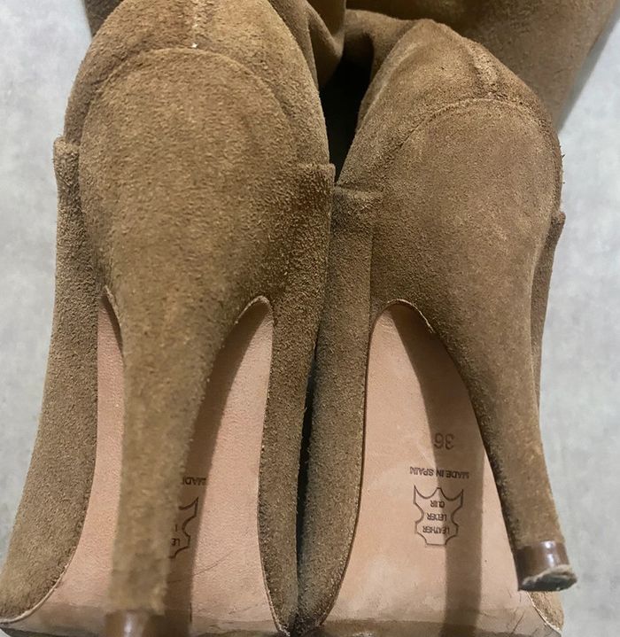 Magnifique bottes cuissardes haute talon  démentes mesdemoiselles daim 36 - photo numéro 3