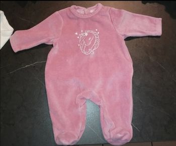 Pyjama fille taille Naissance très bon état