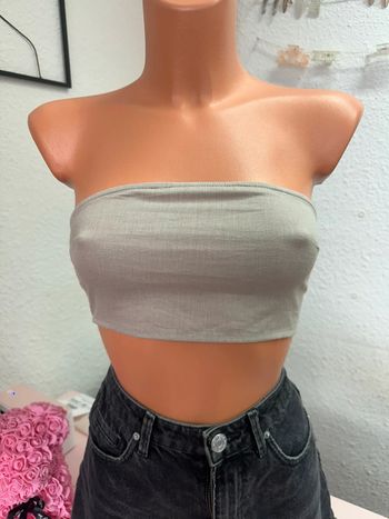 Top bandeau en lin Pretty Little Thing