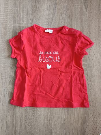 Haut top t-shirt rouge "je veux des bisous" bébé fille 6 mois