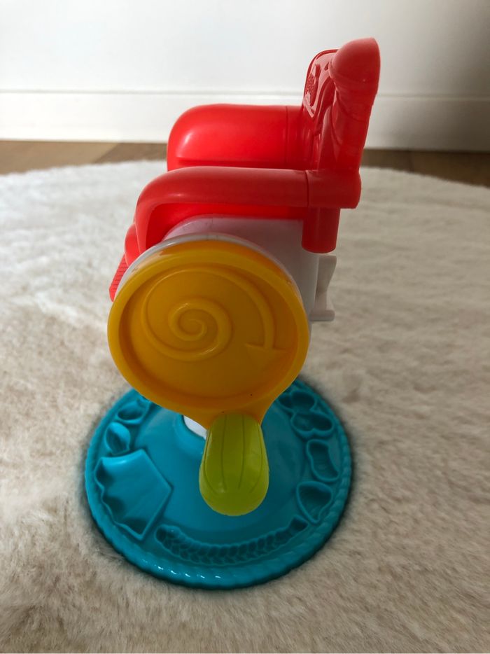 Kit Play Doh coiffeur - 9 pièces - photo numéro 8