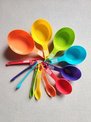 Ensemble de 12 cuillères à mesurer