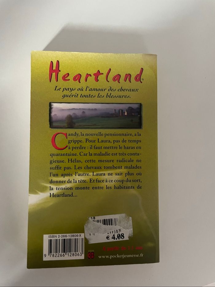 Livre heartland : coup du sort - photo numéro 2