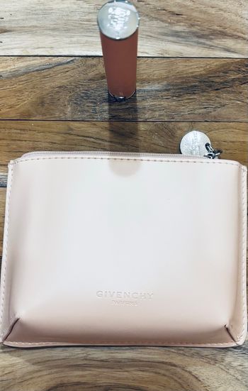 Lip Balm + Trousse givenchy