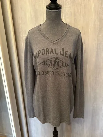 2 pull léger Kaporal