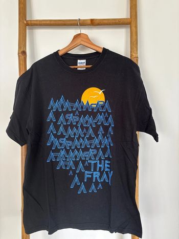 T-shirt noir 100% coton à motifs bleus taille L