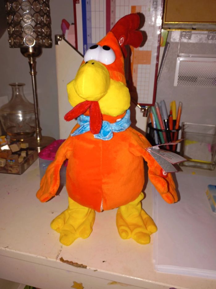 Poule musicale neuve