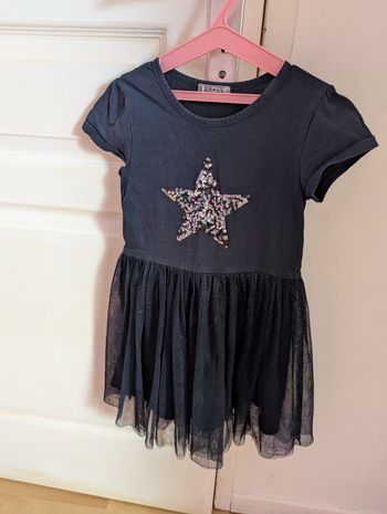 Robe manches courtes