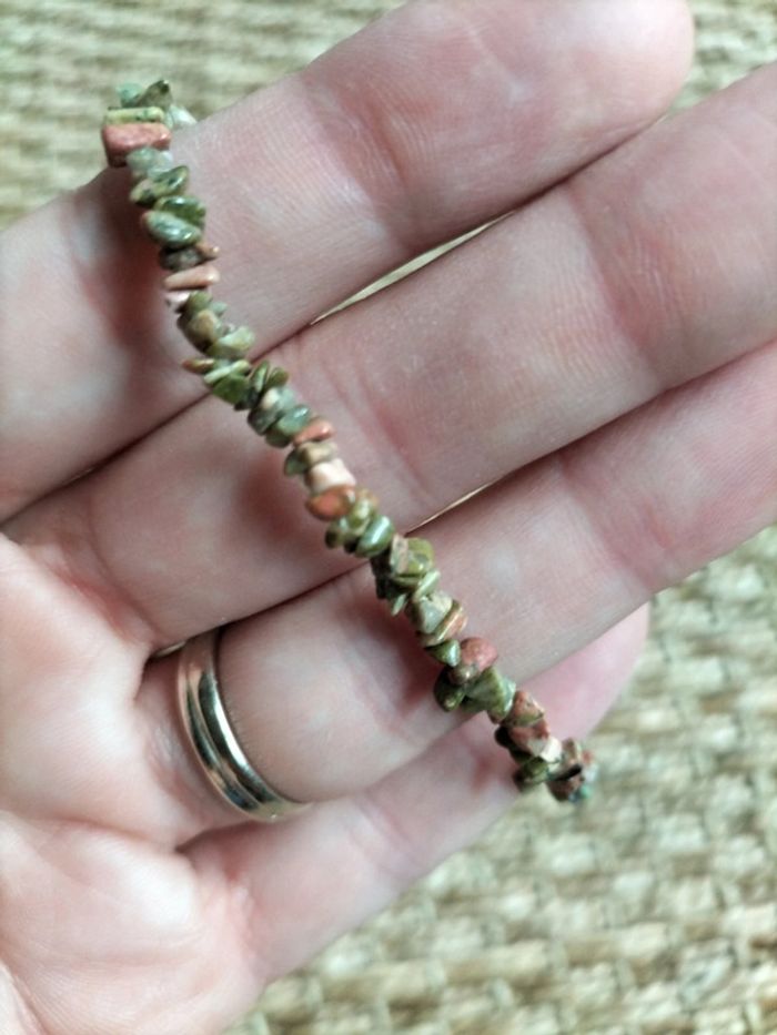 Collier de pierres - photo numéro 2