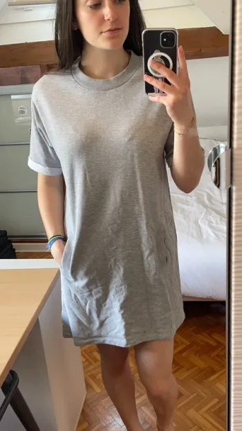 Robe grise