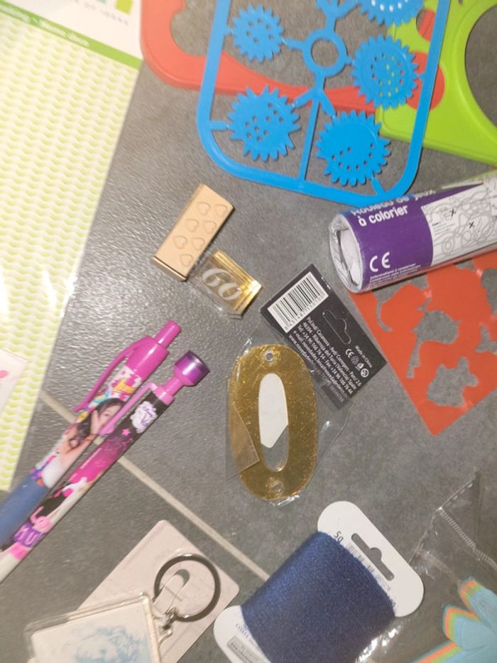 Lot loisirs créatifs ruban scrapbooking lettre carte spencil - photo numéro 9