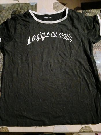 Tee shirt