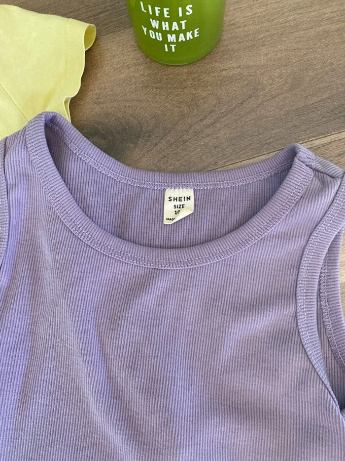 Débardeur et tee-shirt fille 10ans - photo numéro 3