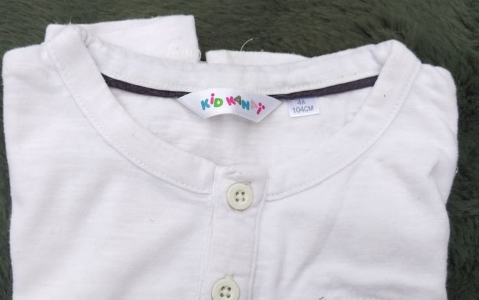 Tee-shirt manche courte 4 ans - photo numéro 3