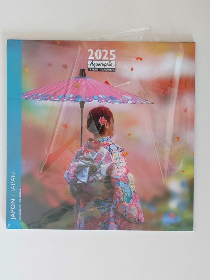 Calendrier 2025 Japon 16 mois / Aquarupella