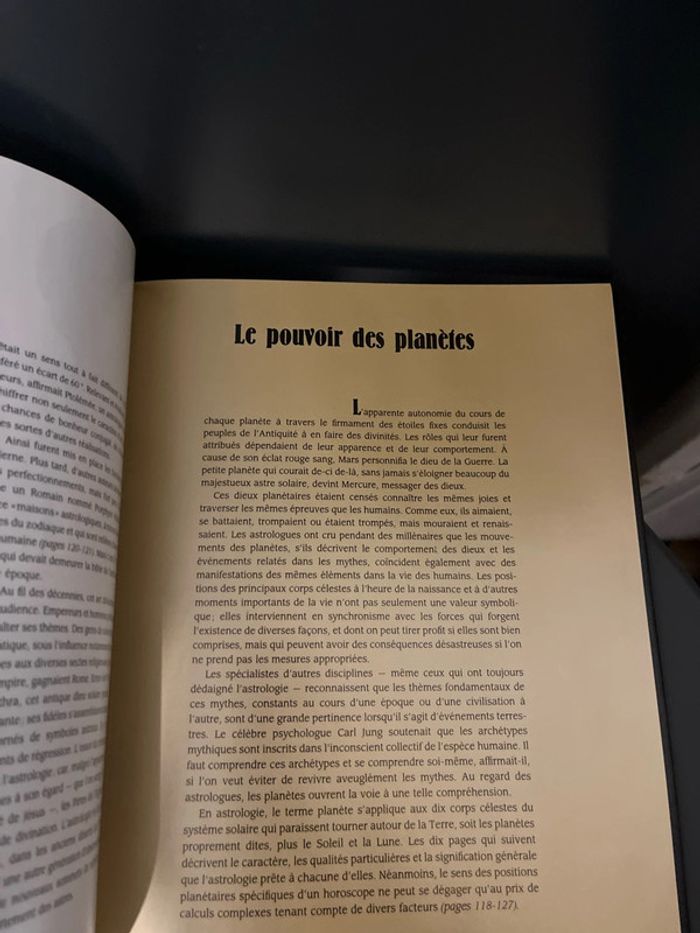 Attention à ne pas mettre entre toutes les mains ! 3 livres ésotériques - photo numéro 14