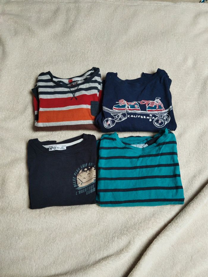 Tee shirts