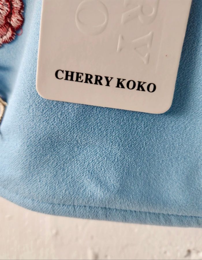 Top bustier fleuri Cherry Koko Ouverture glissière au dos Fleurs appliquées brodées Bretelles fines réglages - photo numéro 9