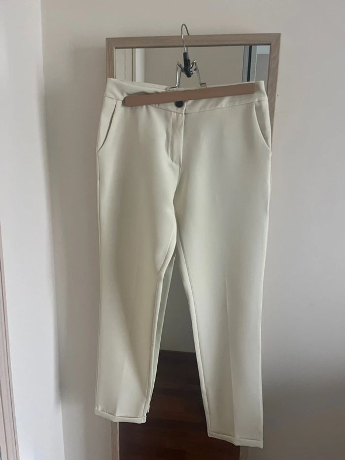 Joli pantalon droit