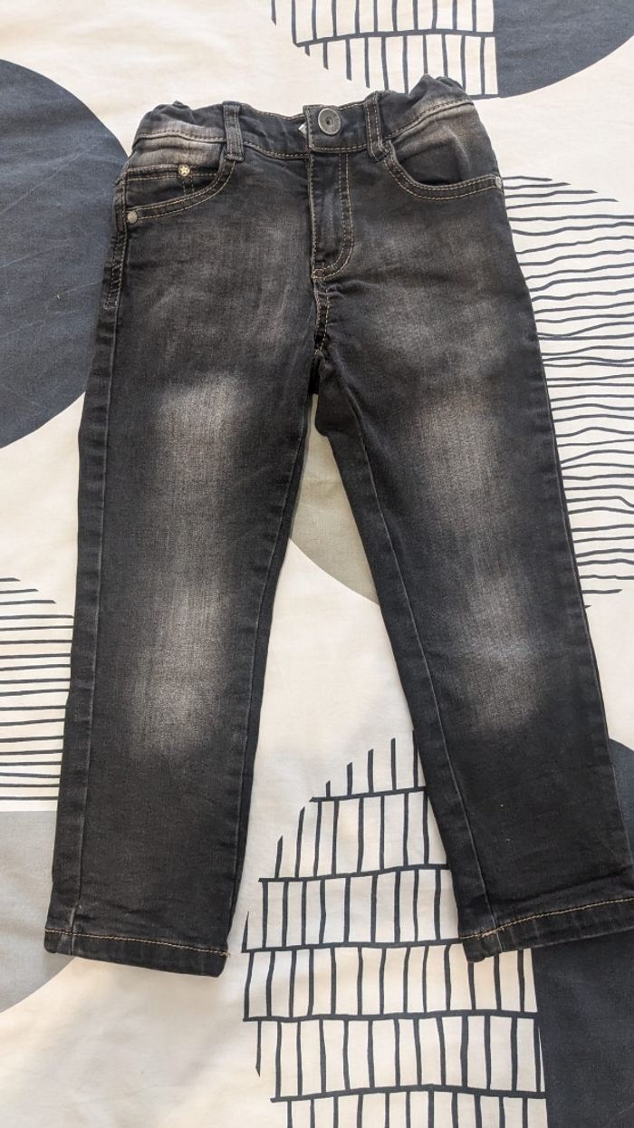 Jean noir 4 ans