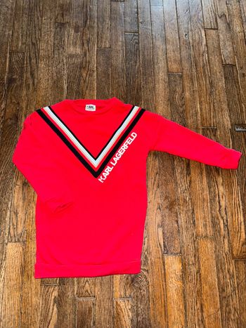 robe Karl Lagerfeld 6 ans valeur 95 euros