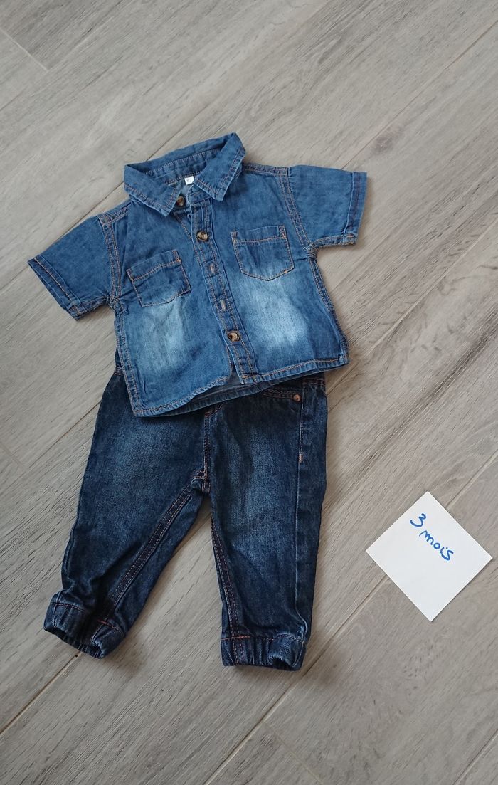 Ensemble pantalon jean + chemise manche courte 3 mois