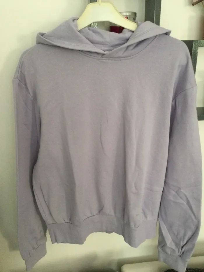 Sweet à capuche taille S 36